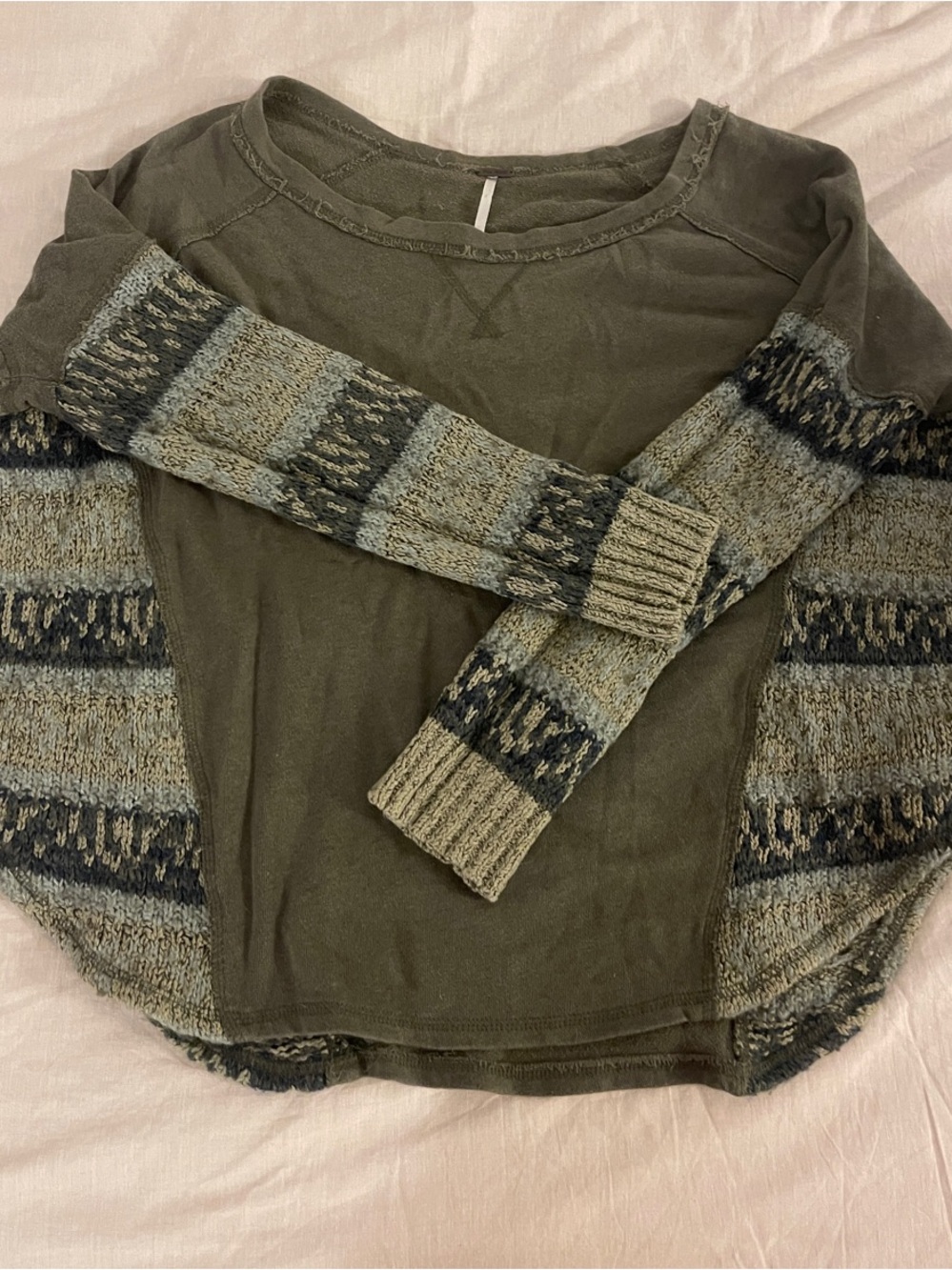 Free People Oversized Green Long Sleeve Knit/Cotton Top - SMALL